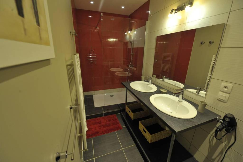 Appartement Grande Terrasse La Bourboule ภายนอก รูปภาพ